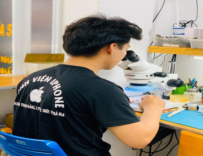apple-service-center.jpg apple-service-center.jpg